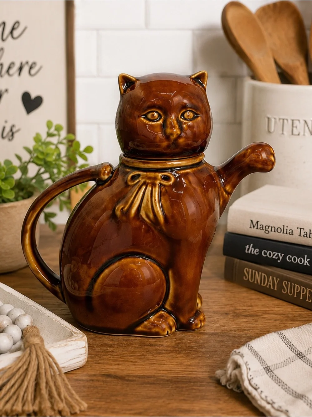 VTG Katoomie Lucky Cat Kitten Brown Glazed Porcelain Teapot Paw Spout China
